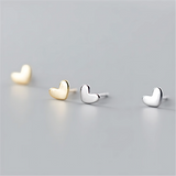 LILY HEART STUD EARRINGS